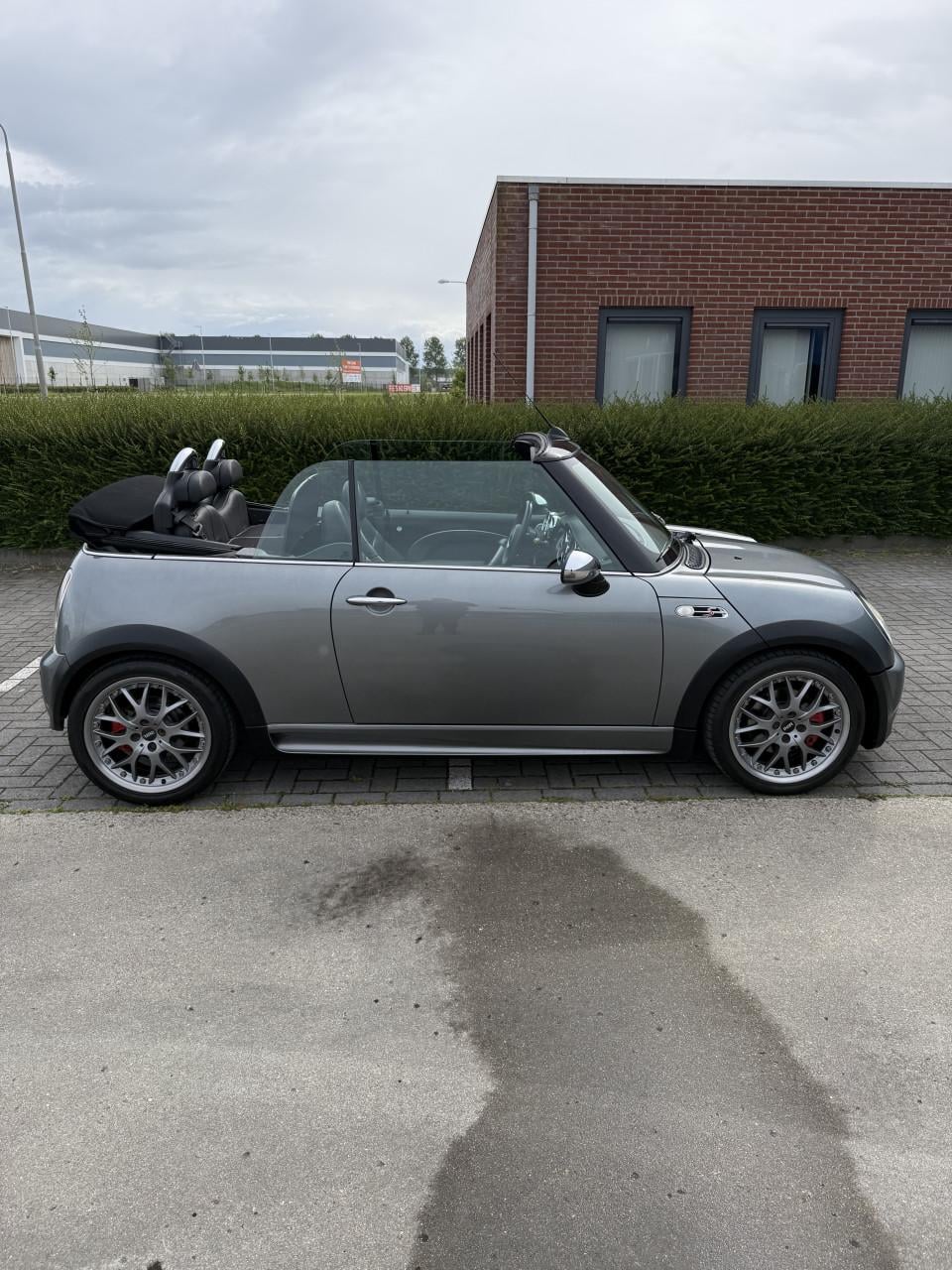MINI Cooper S Cabrio 1.6 – John Cooper Works – 170 PK – 108.000 km
