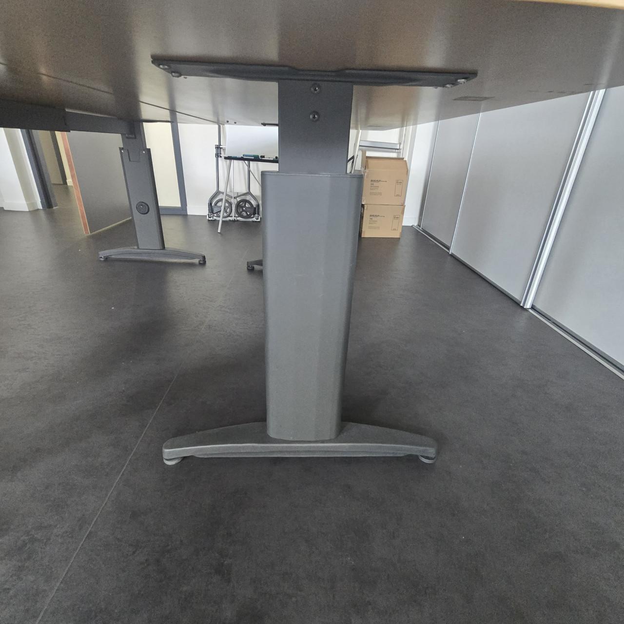 2 kantoortafels