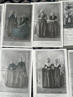 Verzameling platen zeeuwsche klederdracht 1894