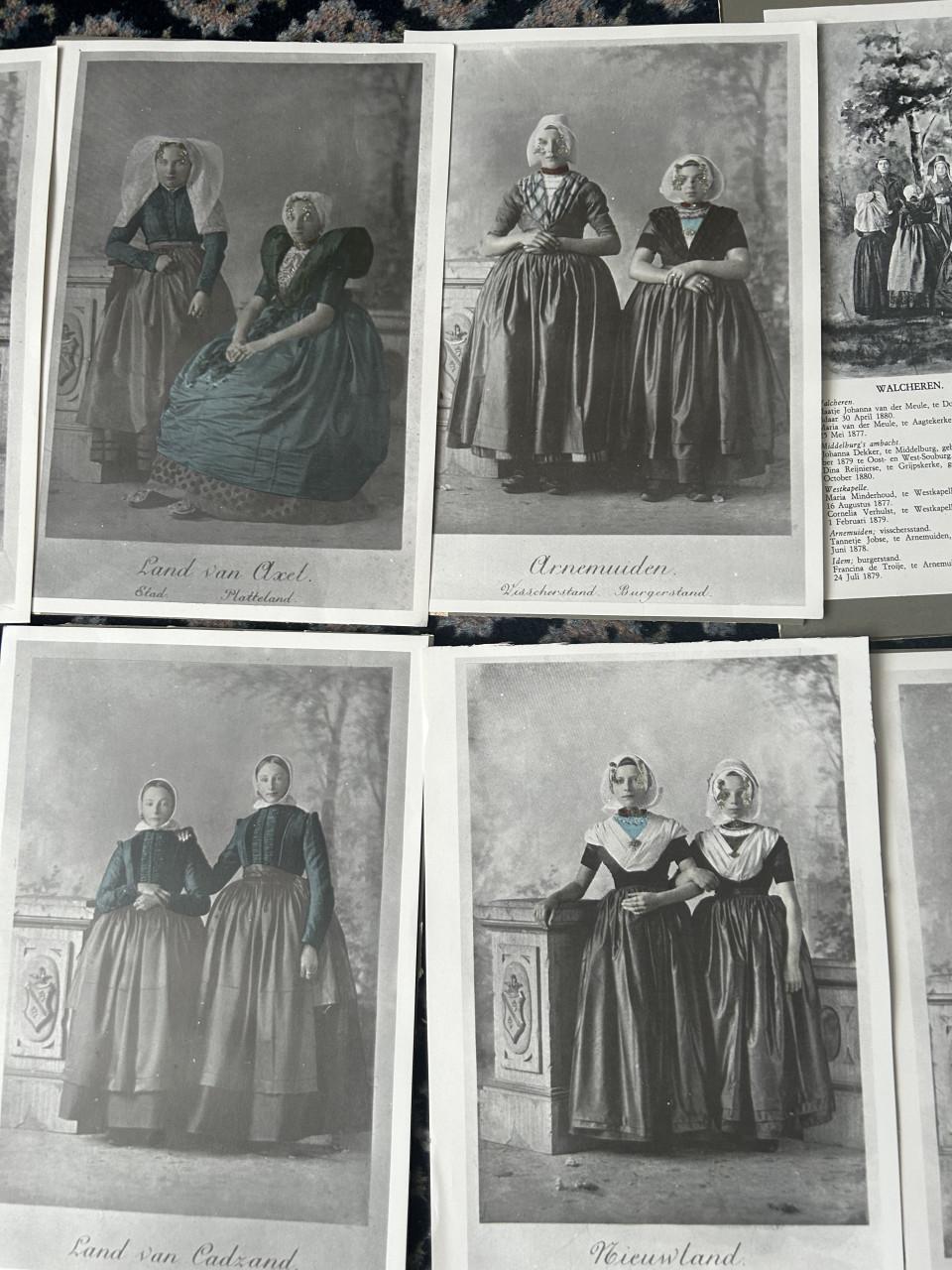 Verzameling platen zeeuwsche klederdracht 1894