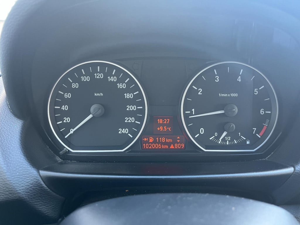 BMW 1 Serie 118i business line | orig. nl | climate | cruise