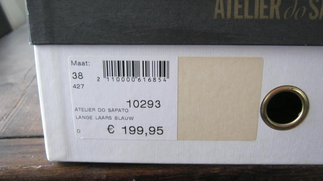 NIEUW LAARZEN MAAT 38 VOOR 50 EURO