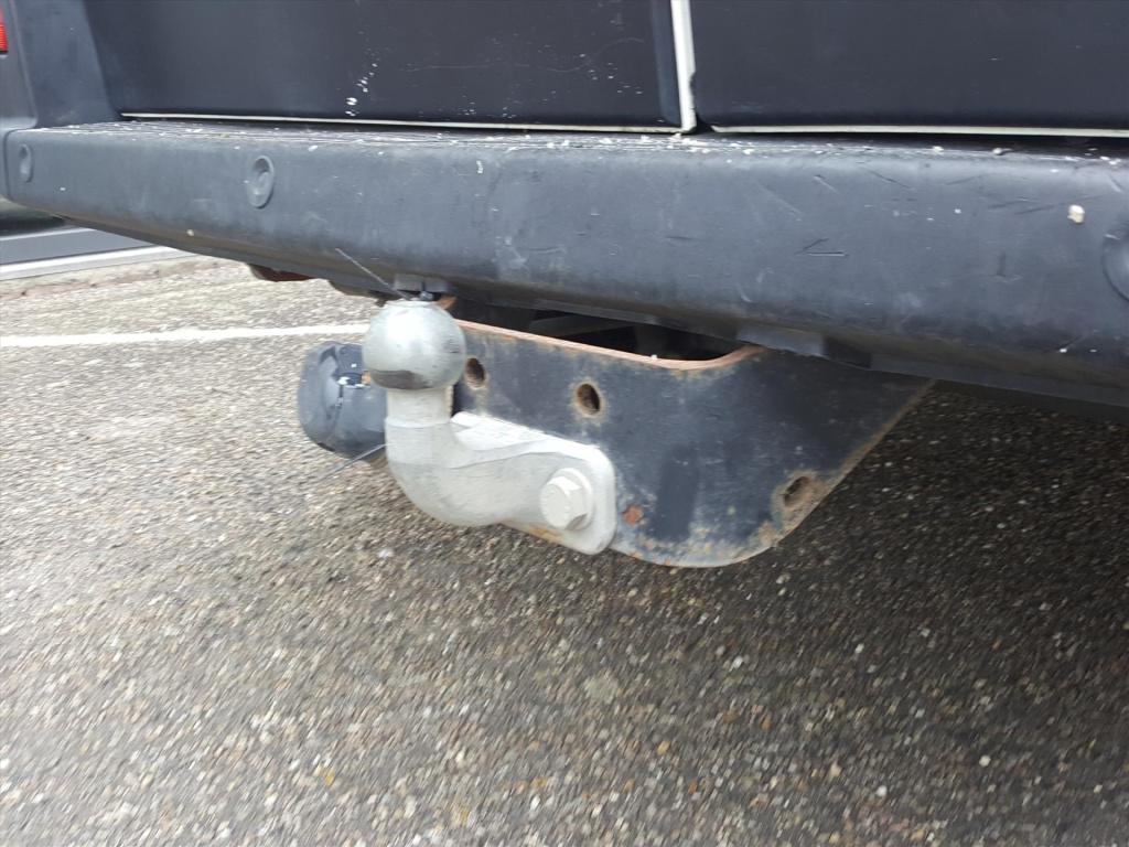 Peugeot Boxer gb 333 l2h2 bluehdi 140pk trekhaak | navigatie | cruise contr
