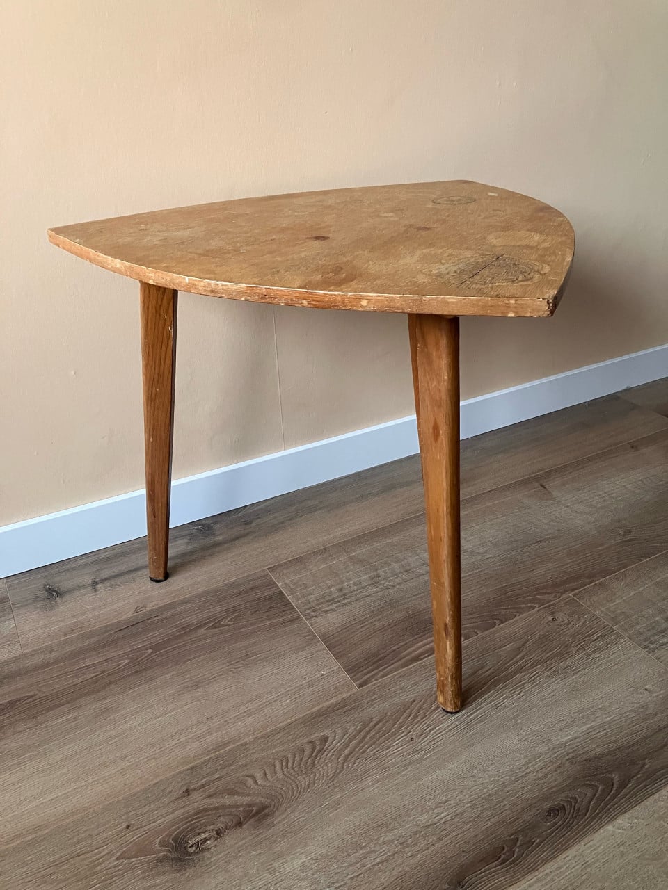 Vintage bijzettafel