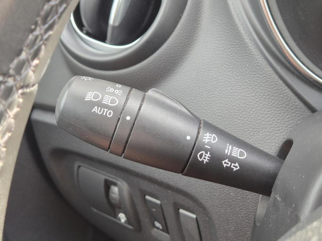 Renault Captur tce 90 intens parkeersensoren, navigatie, led verlichting, c