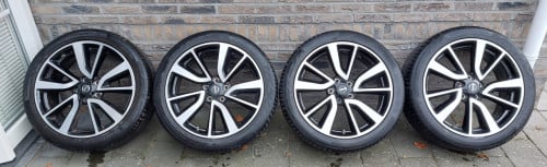 Autovelgen met band Nissan Qashqai (originele)