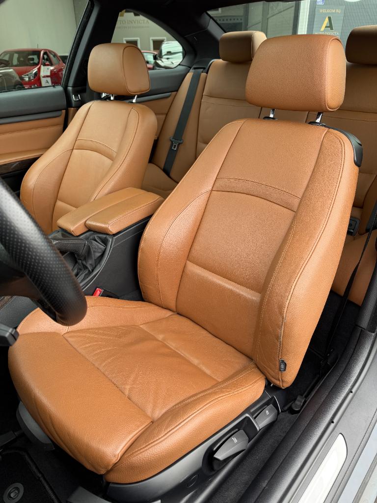 BMW 3-serie e92 320i corporate lease mineralgrey edition