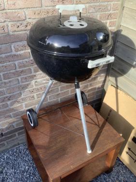 BBQ van Weber. Rond ca 45cm.