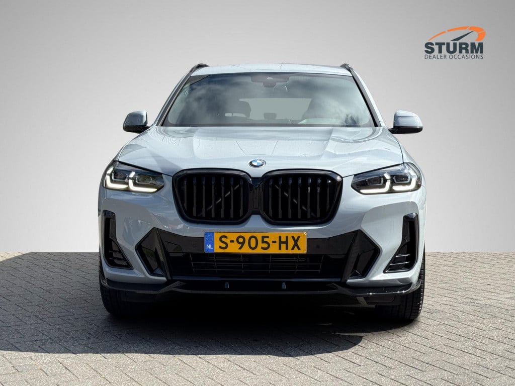 BMW X3 xdrive20i high executive m sport | trekhaak uitklapbaar | navigatie 