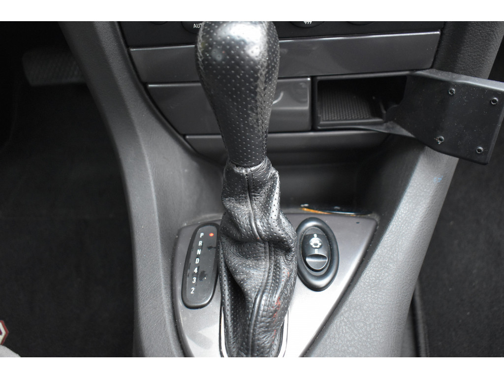 MG ZT -t 2.5 v6 180 automaat