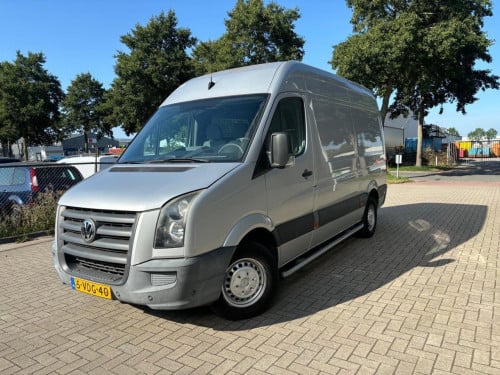 Volkswagen Crafter 28 2.5 TDI L2H2- 212.140Km