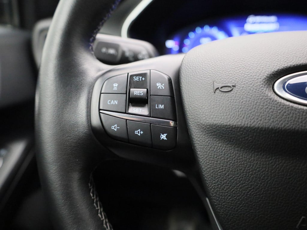 Ford Focus 1.0 ecoboost titanium x business | climate control | adpatieve c