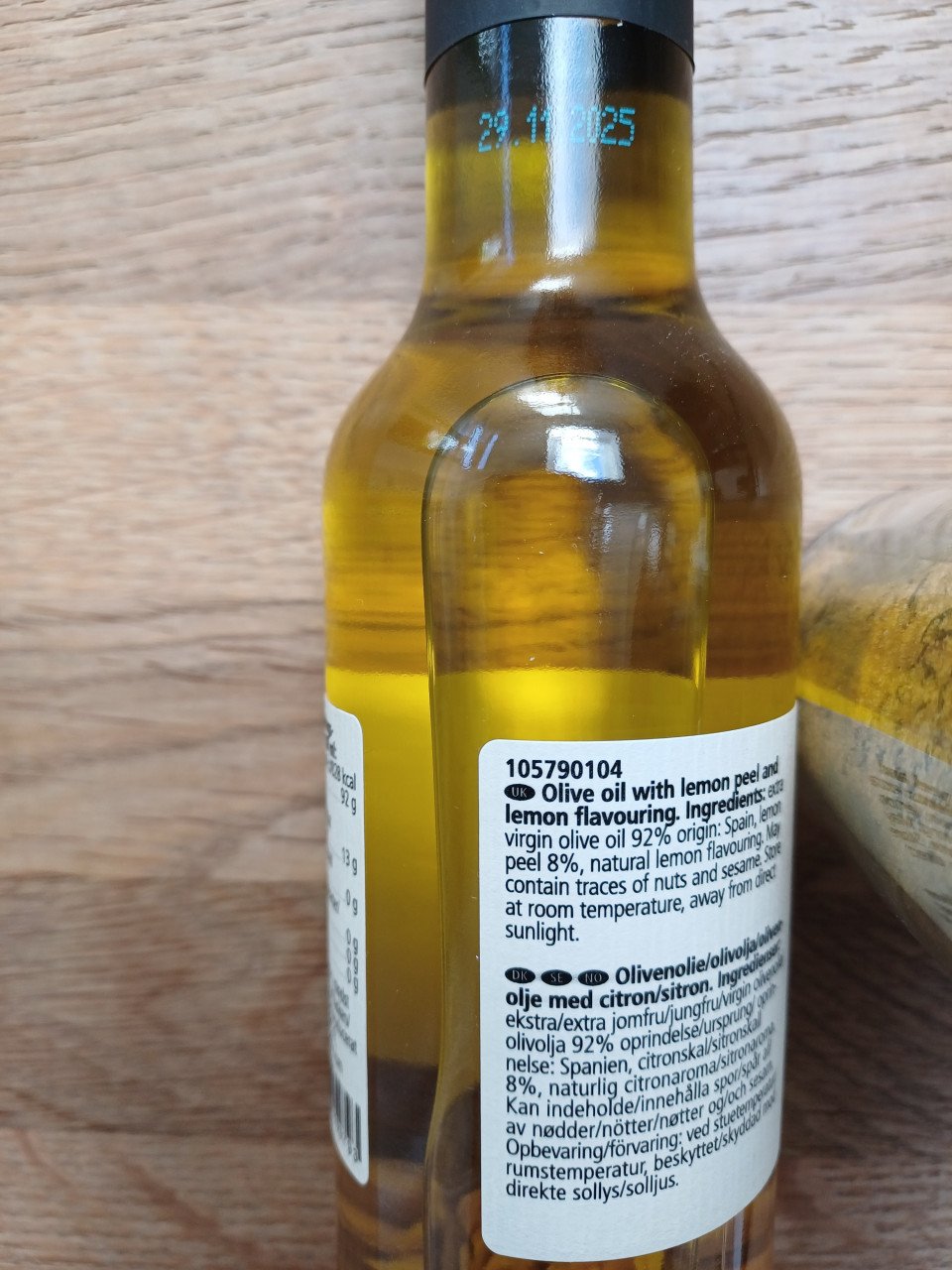 NIEUW: Nicolas Vahé lemon OLIJFOLIE + lemon & thyme ZOUT !!