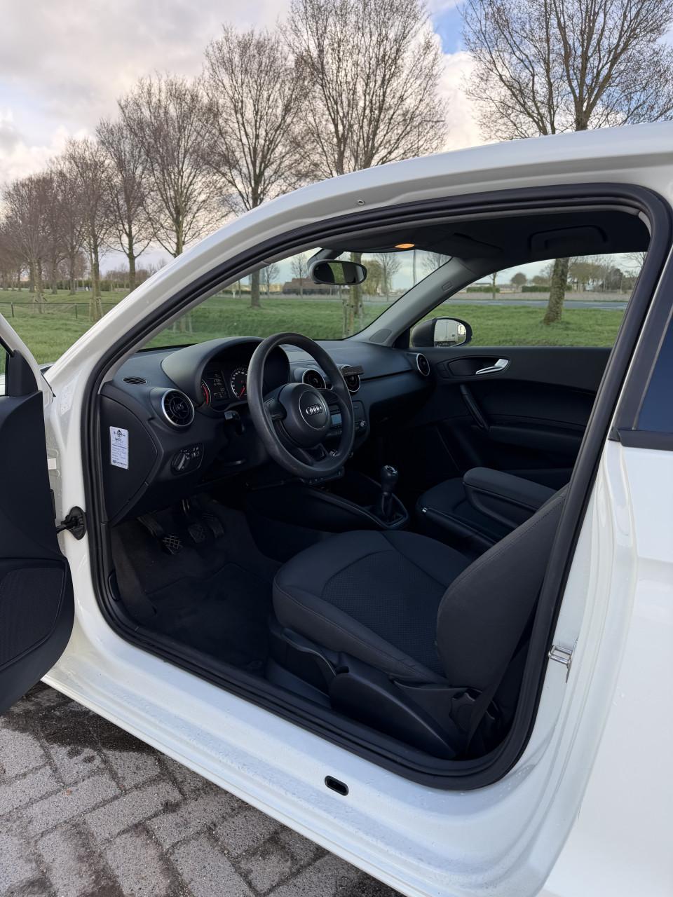 Audi A1 1.2 Tfsi 63KW 2011 Wit