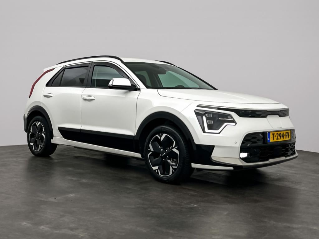 Kia Niro Ev dynamicplusline 64.8 kwh | trekhaak | stuur-/stoelverwarming | 