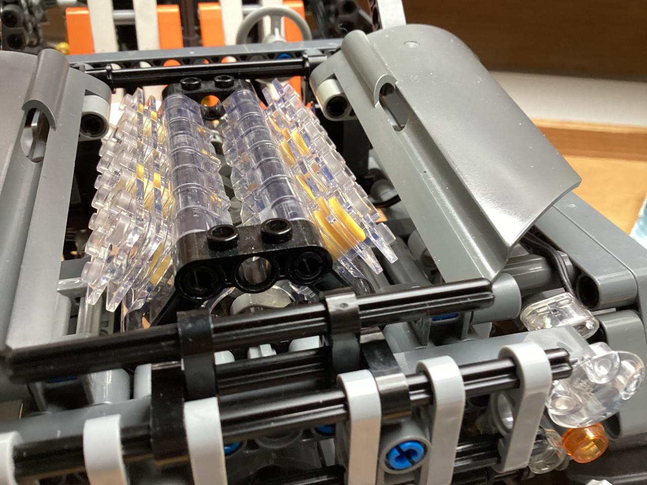 Echte Lego Technic set 8297 Off-Roader, in goede staat.