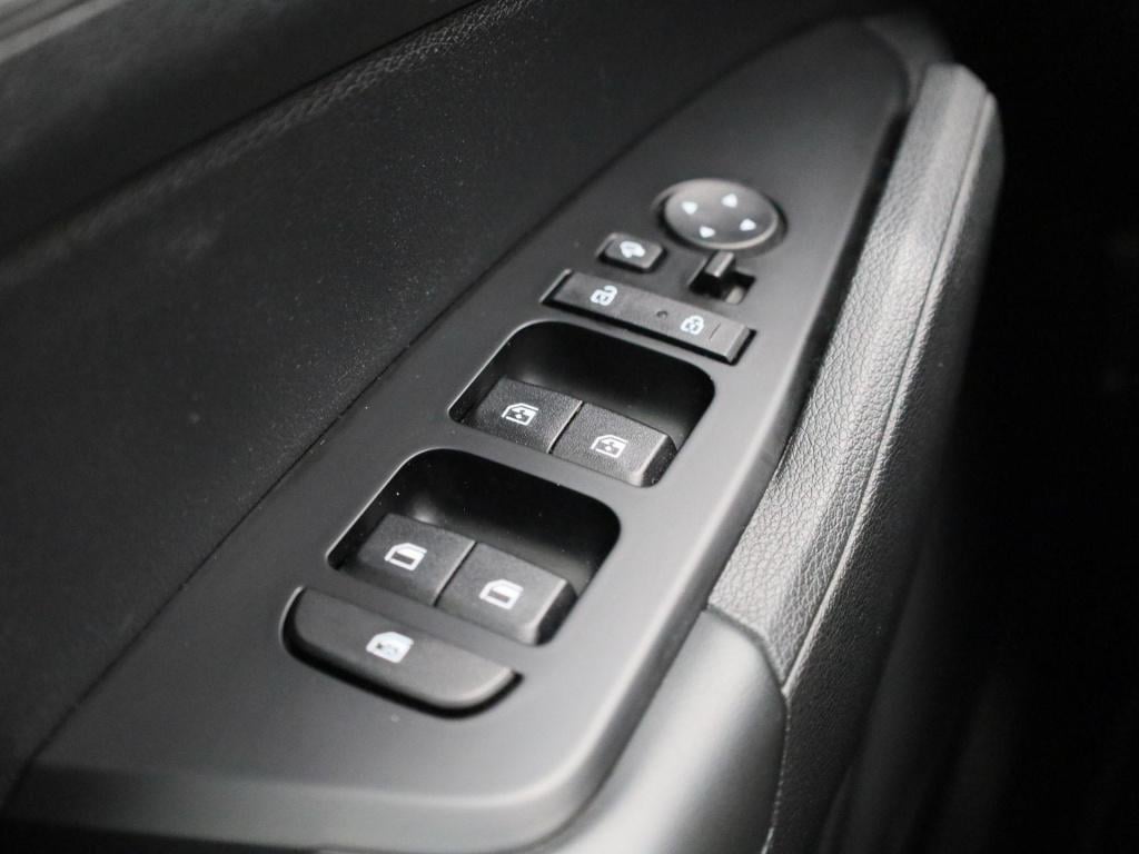 Kia Sportage 1.6 t-gdi mhev dynamicline | apple carplay / android auto | da