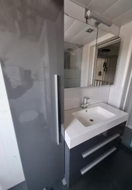 Badmeubel met kast gratis