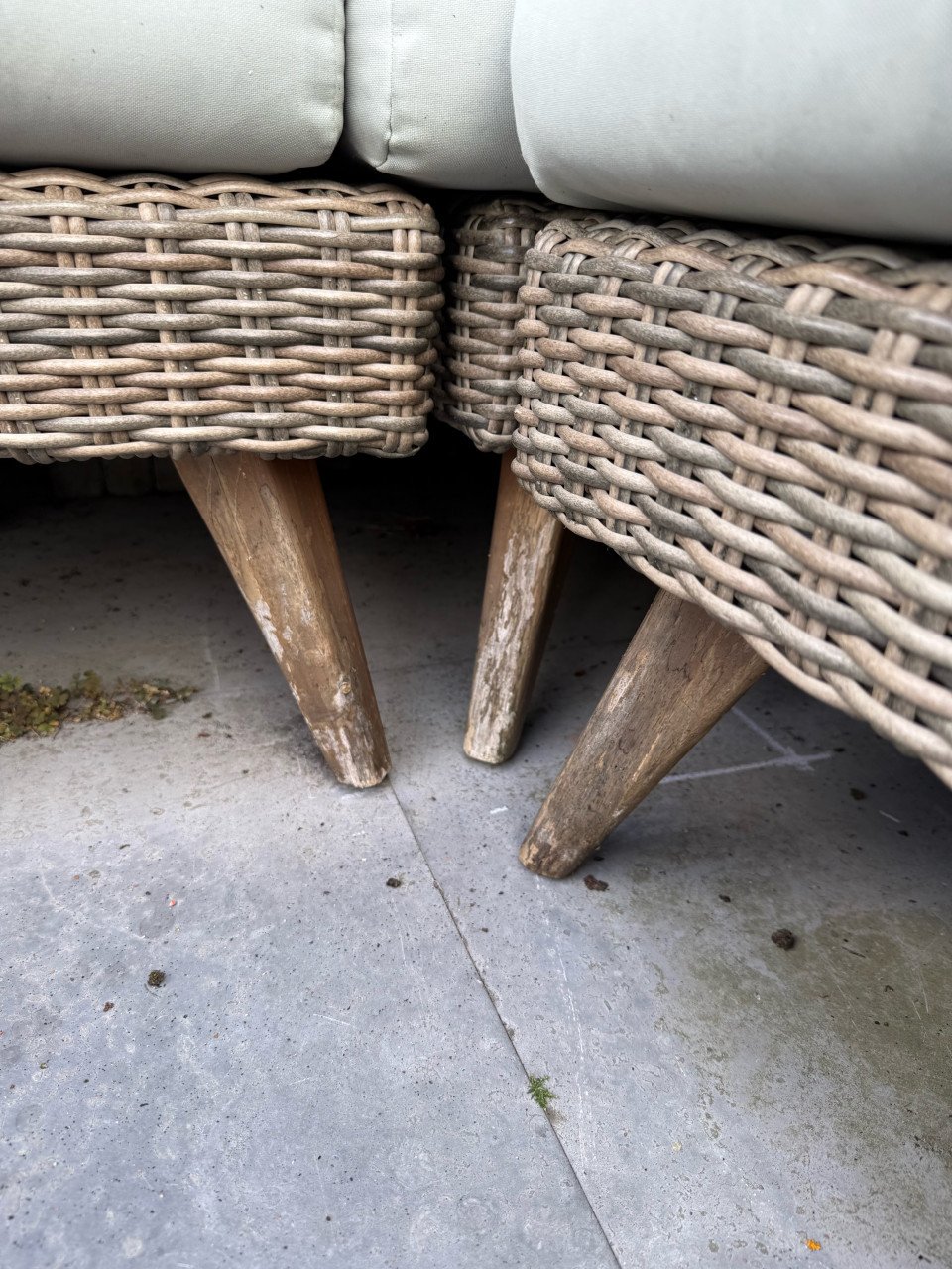 Loungebank le Sud tuinmeubel inclusief tafel