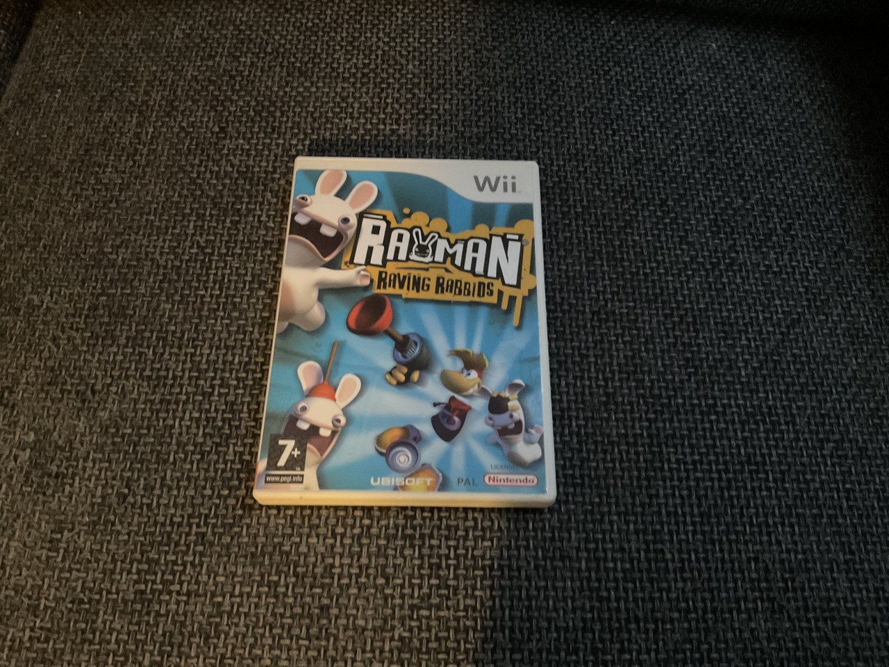 Nintendo Wii + toebehoren en spellen.