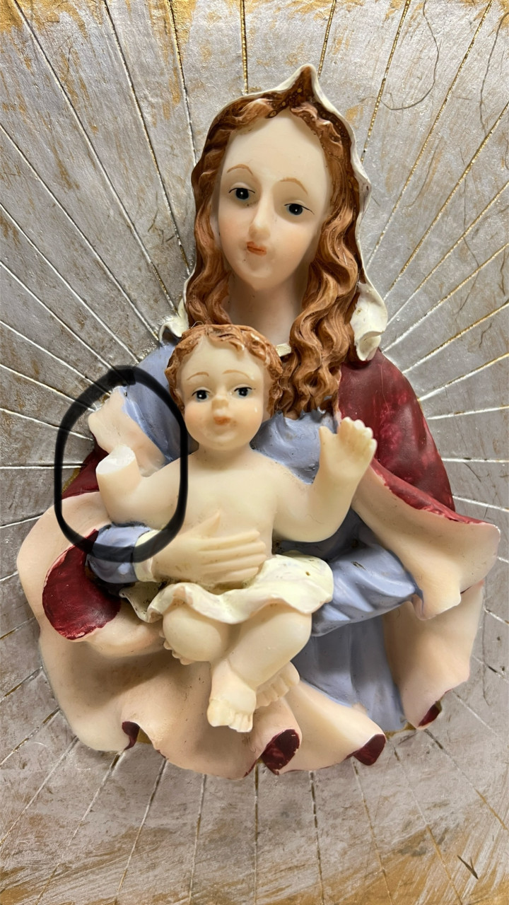 Wandbord ornament Maria en Jezus reliëf 23x28