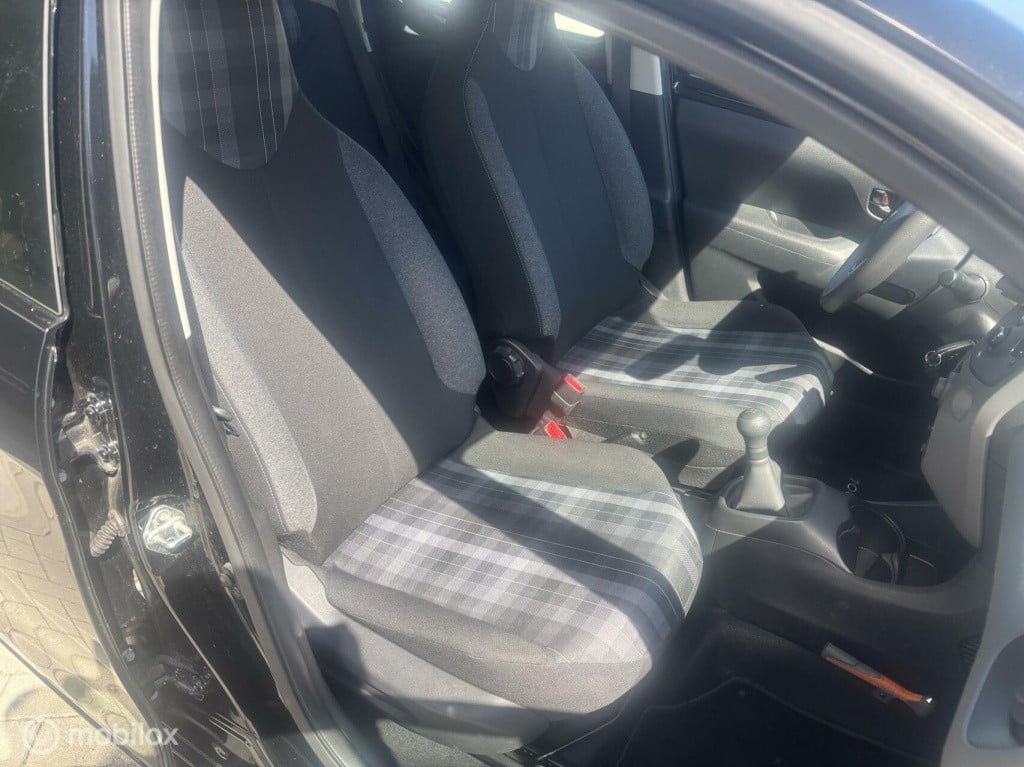 Peugeot 108 1.0 e-vti active