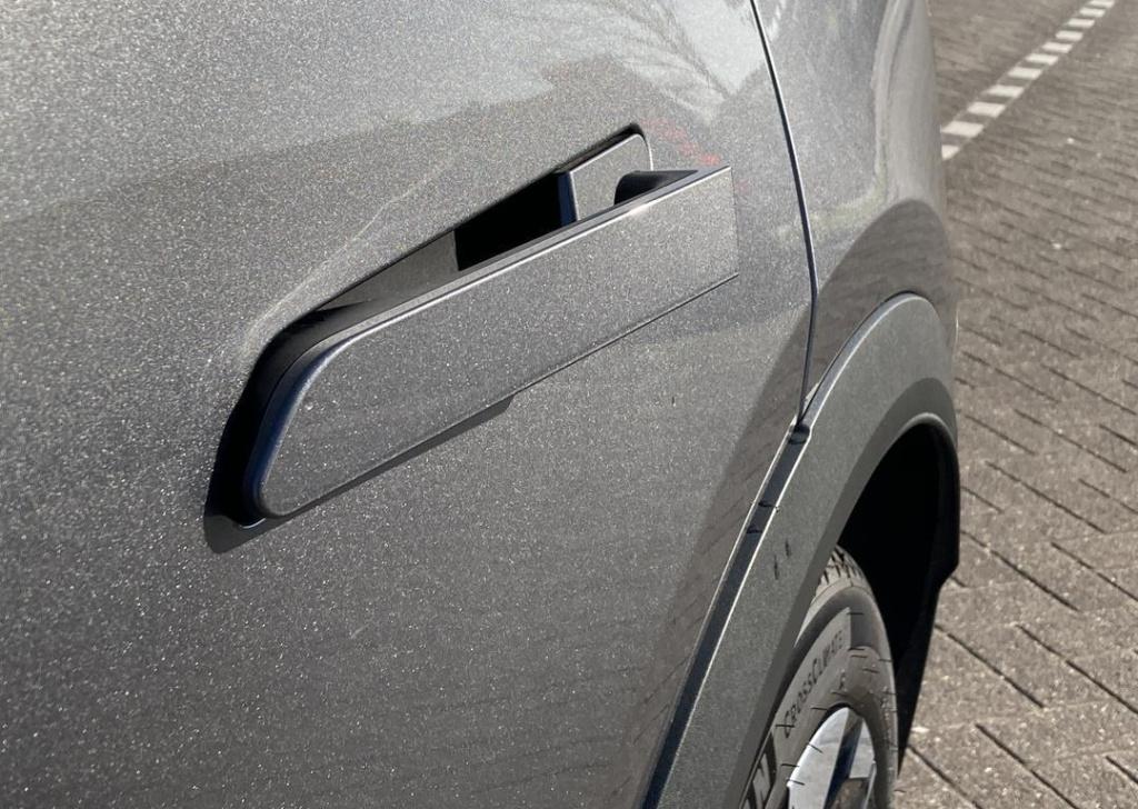 Renault Scenic e-tech ev87 long range techno - pack light & sound / all wea