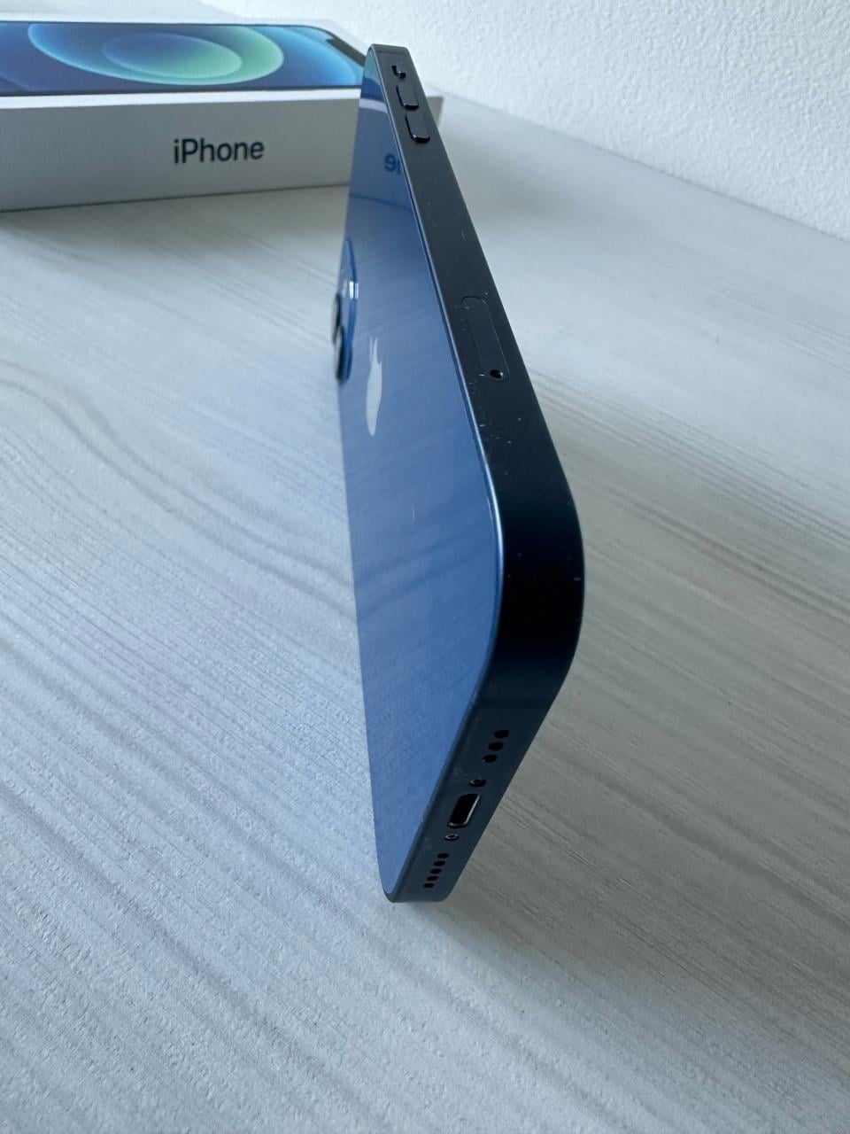 Apple iPhone 12 128GB blauw