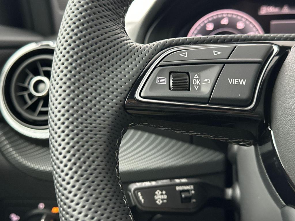 Audi Q2 s edition 35 tfsi 110 kw / 150 pk hatchback 7 vers