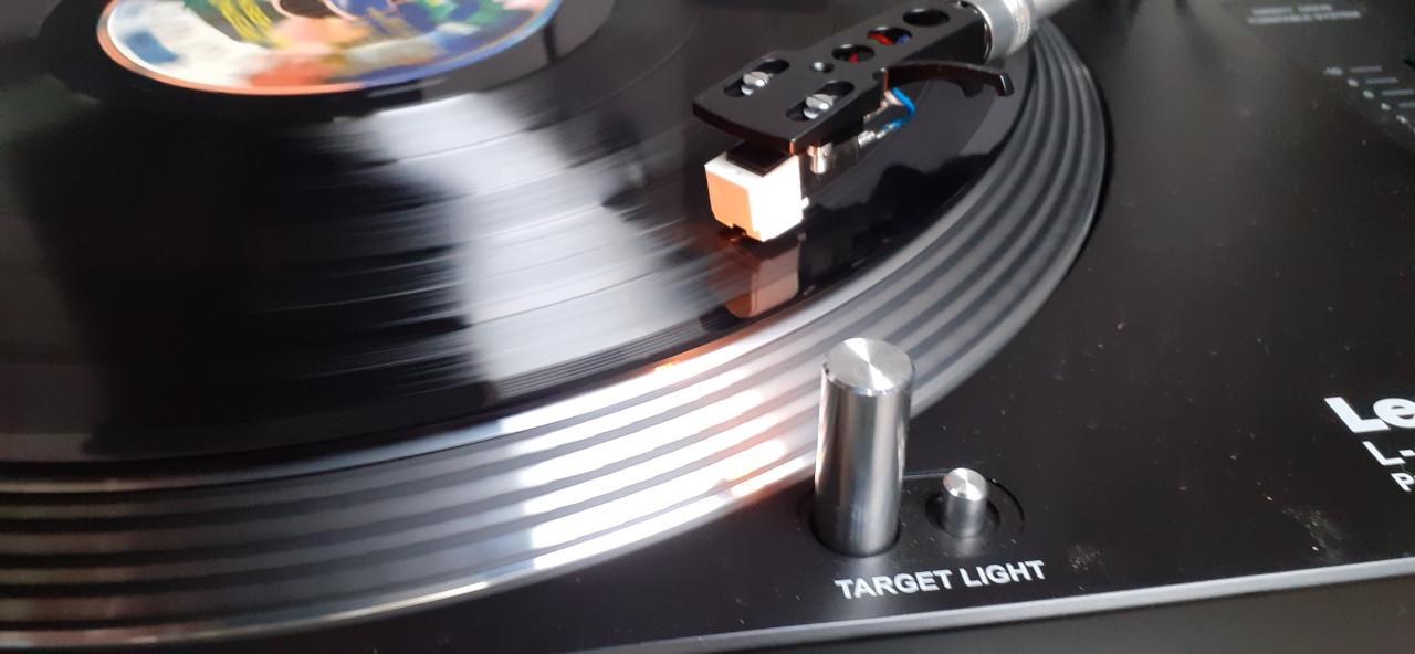 Lenco l-400 bk direct drive proffesional draaitafel