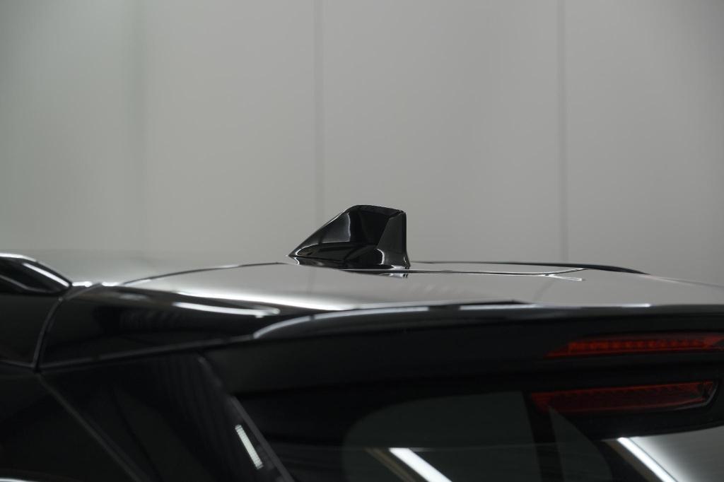 Peugeot E-2008 ev gt 54 kwh | 11 kw lader | warmtepomp | camera | alcantara