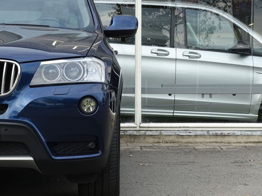 BMW X3 xdrive20i high executive | leder | stoelverwarming | el. trekhaak