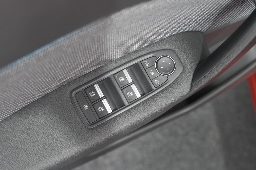 Renault Captur tce 90 techno | nieuw model | camera | harman kardon | apple