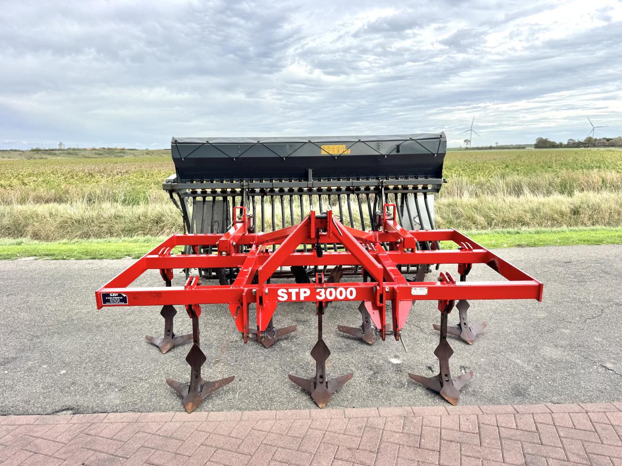 Vleugelschaar cultivator / Unia zaaimachine