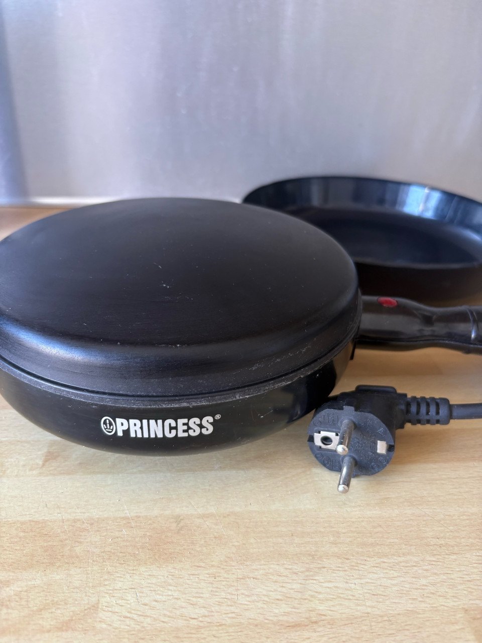 Crêpe maker