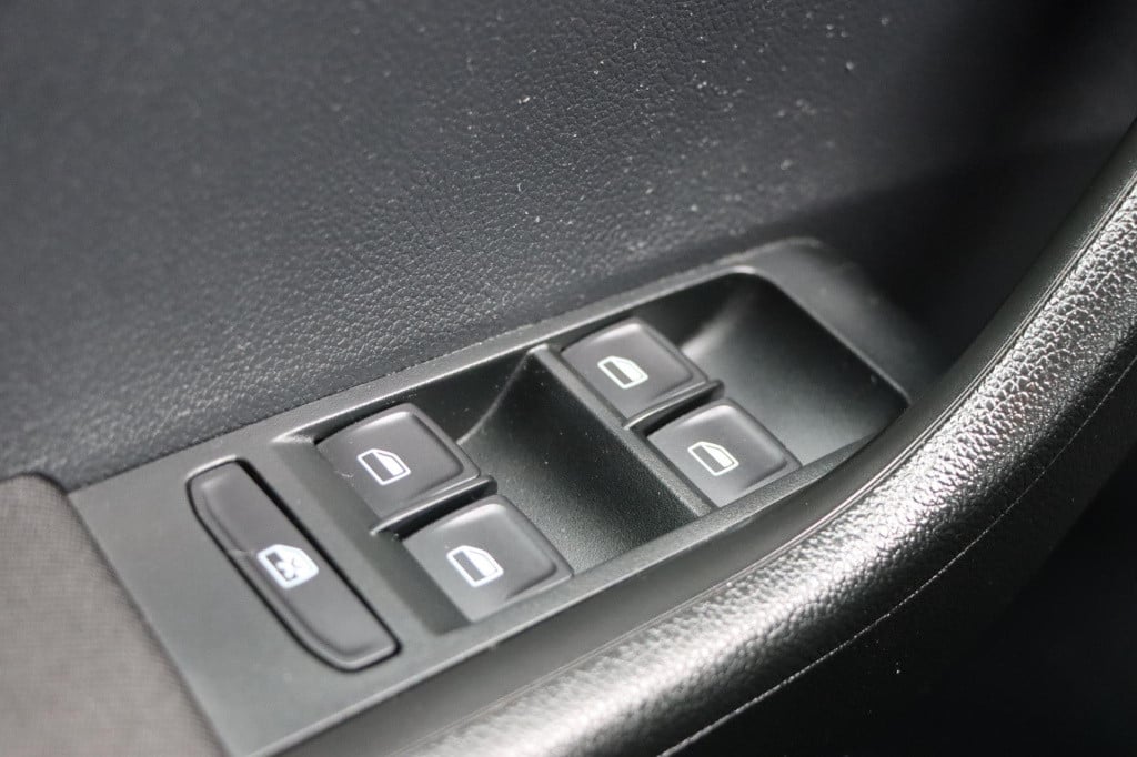Skoda Fabia 1.2 tsi first edition ambition