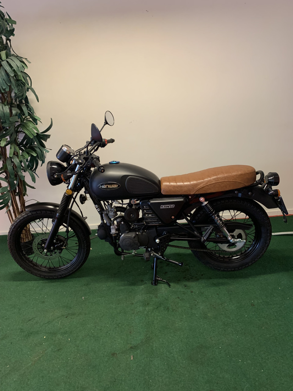 HANWAY RAW 50 MET 270 KM NU 1695,= RIJKLAAR