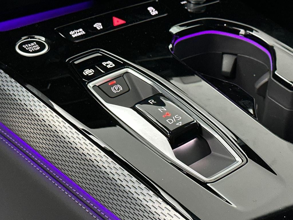 Audi A5 avant s edition 2.0 tfsi e 220 kw / 299 pk avant 7 versn