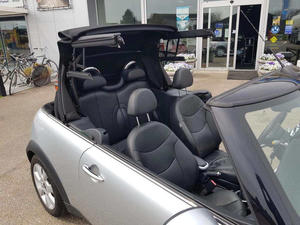 Mini Cooper Cabrio mini 1.6 chili leer.