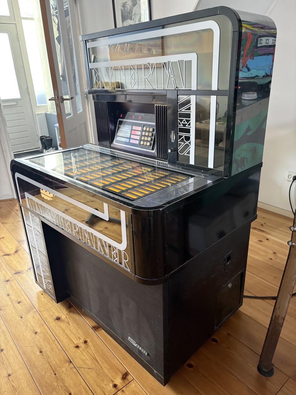 Jukebox Seeburg STD2 Entertainer