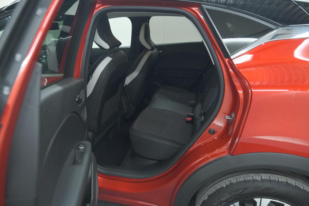 Renault Captur tce 90 techno | 360 camera | 9.3 inch grootscherm | apple ca