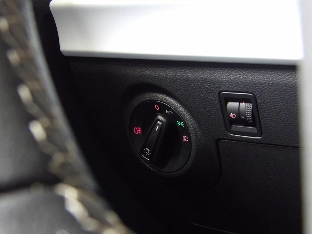 Seat Arona 1.0 tsi 95pk style business intense