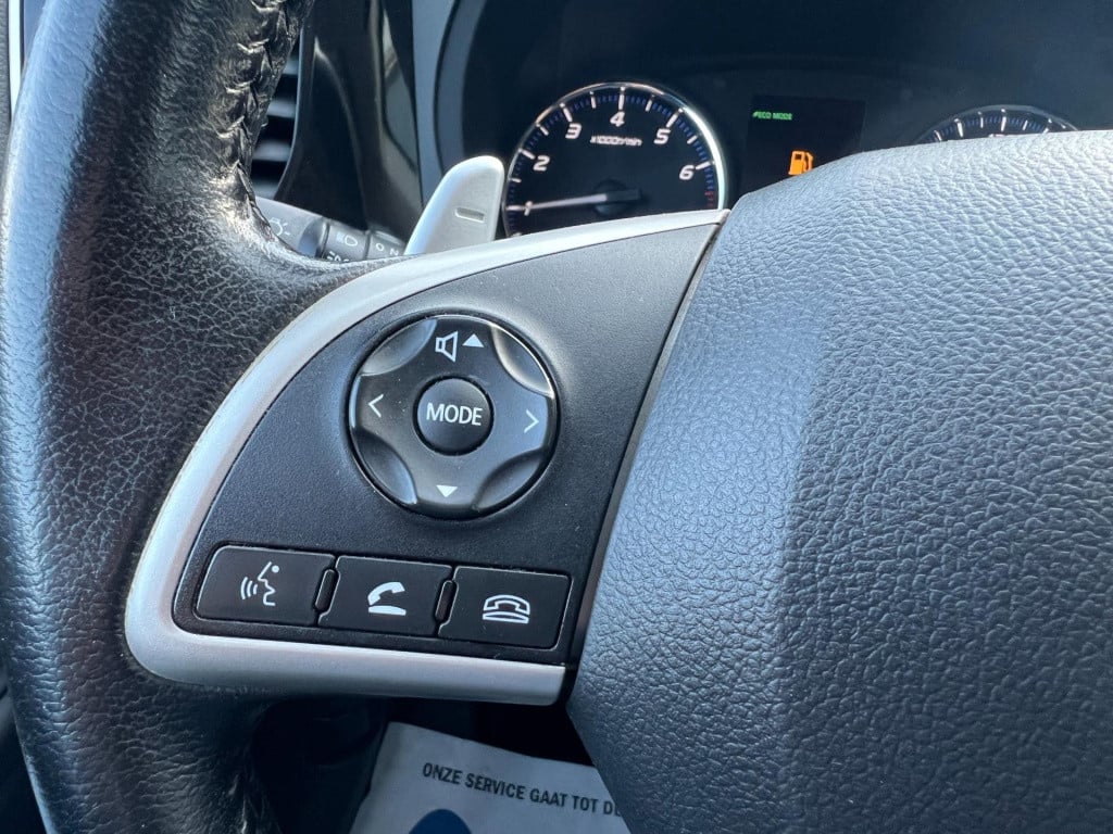 Mitsubishi Outlander 2.0 business edition 7 persoons