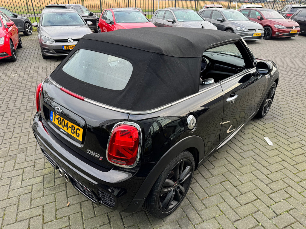 Mini Cooper S Cabrio mini 2.0 chili * jcw pakket * harman/kardon * stoelver