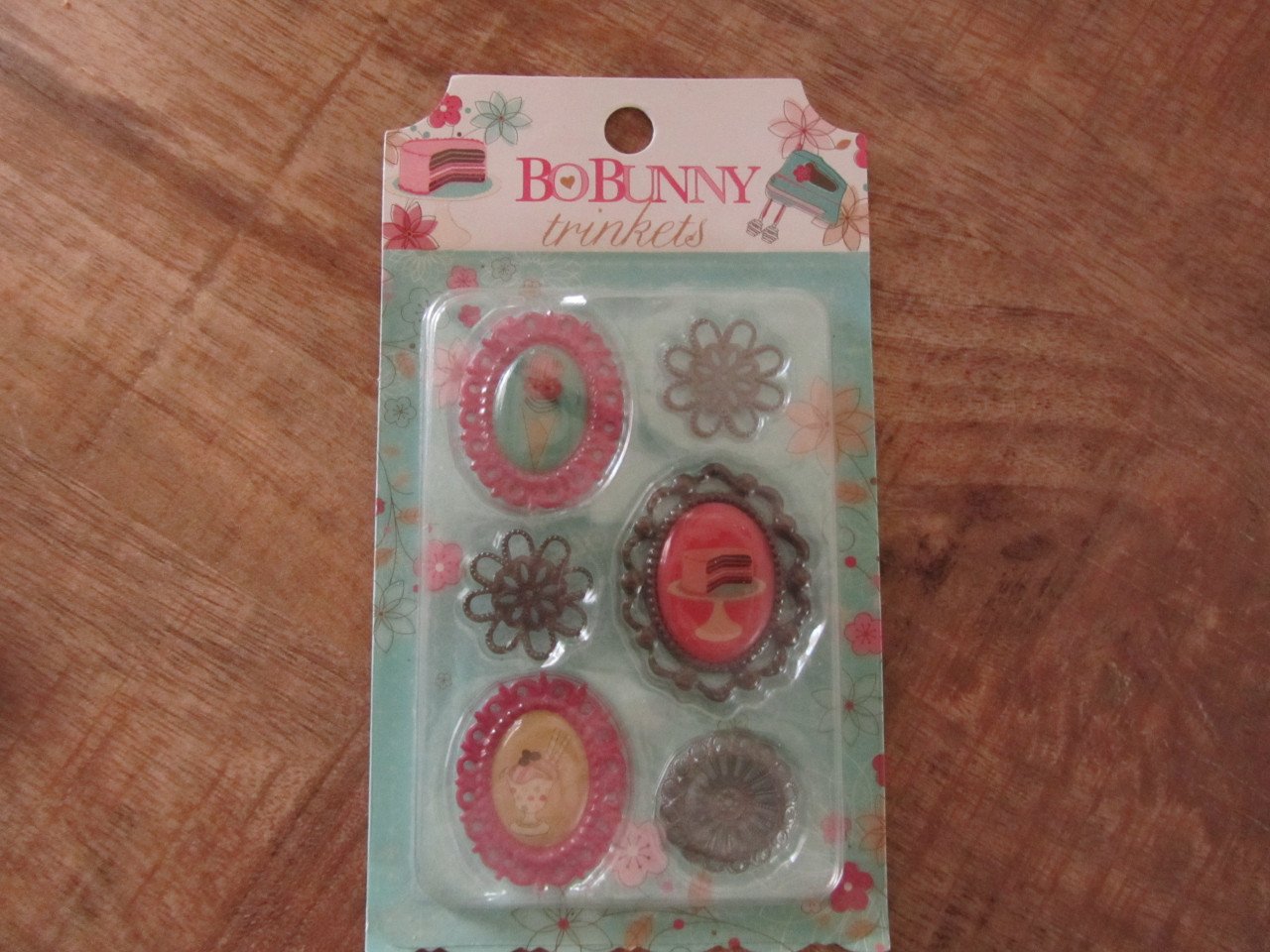 Div hobby spulletjes á 0,75 euro per foto
