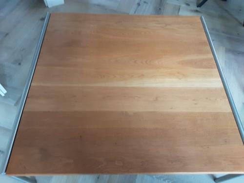 Hele mooie Salontafel  100cm bij 105 cm