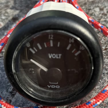 Voltmeter 12V