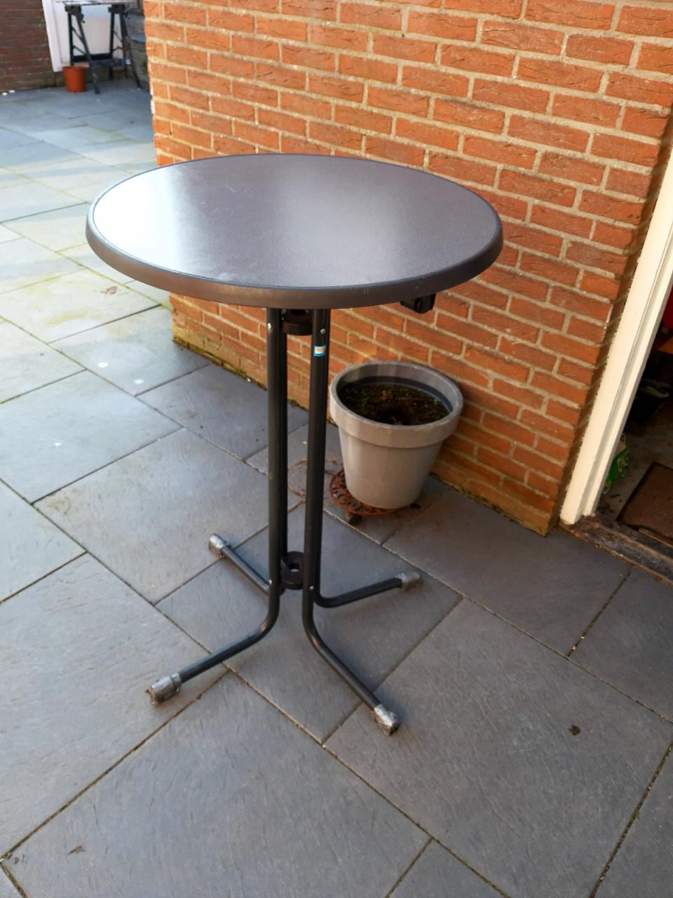 Statafels huren