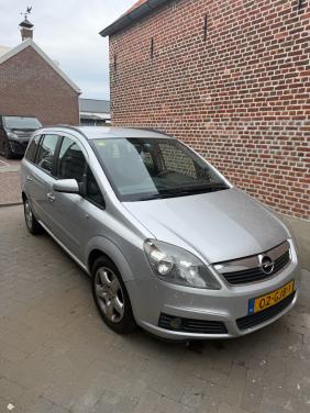 Opel zafira 1.8 140 pk ecotec 164.117 km zuinig met brandstof