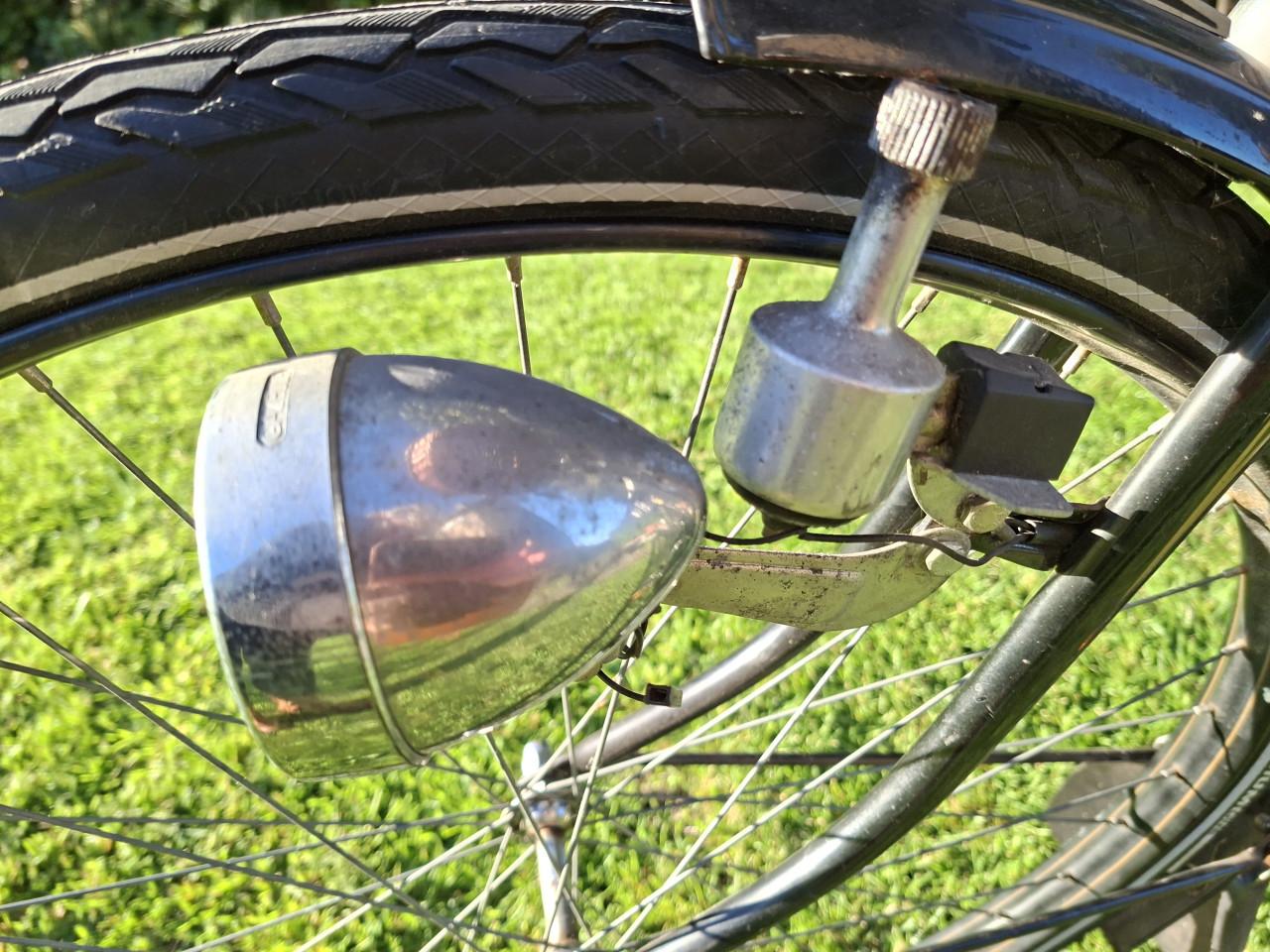 Klassieke Gazelle Damesfiets met Mand - Klassiek Model